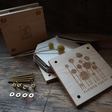 Load image into Gallery viewer, Hardwood Flower Press