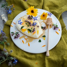 Load image into Gallery viewer, Linen Kitchen Towel