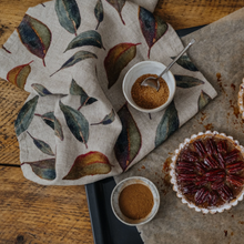 Load image into Gallery viewer, Linen Kitchen Towel