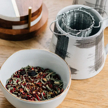 Load image into Gallery viewer, Stainless Steel Tea Strainer