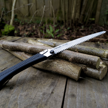 Load image into Gallery viewer, Folding Pull Saw
