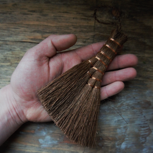 Palm & Copper Mini Brush